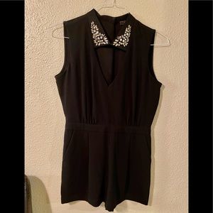 BCBG black jumpsuit size - 4